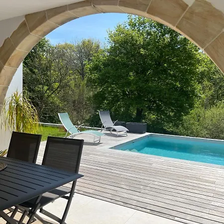 T3 Avec Piscine Et Parking Dans Maison Basque - Fr-1-239-927 Apartamento Ciboure